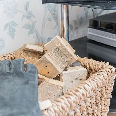 Wayside * Staveley (Cumbria)